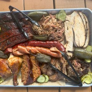 Texas plates The Tailgate (Feeds 15+)