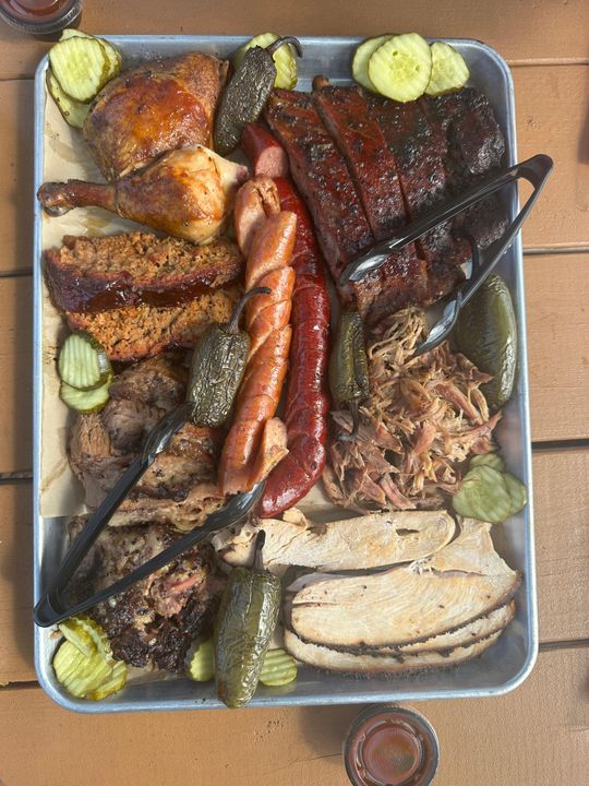 friends and family Friends & Family (Feeds 12)